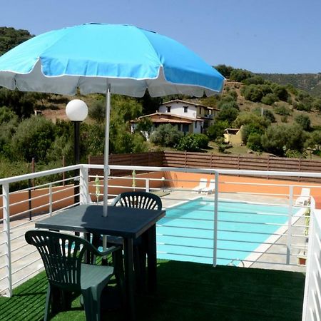 Torpè B&B Il Mirto Di Paola מראה חיצוני תמונה