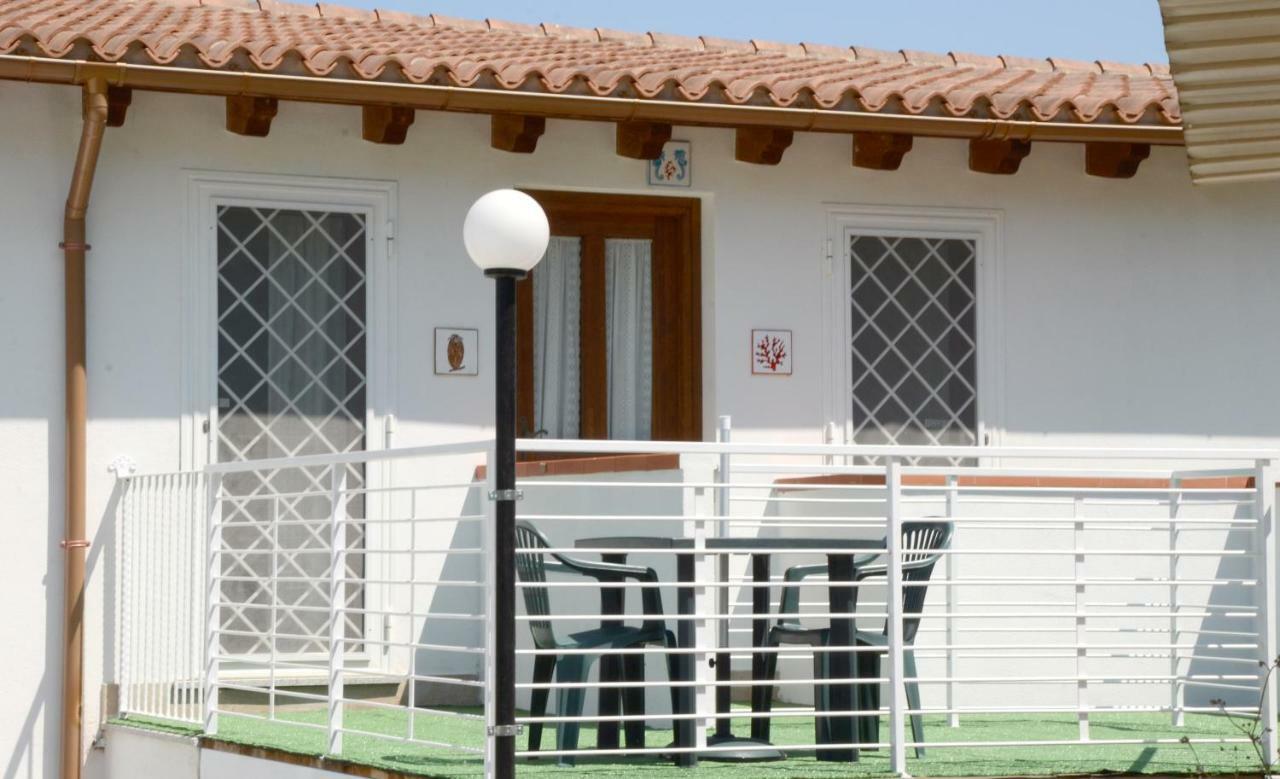 Torpè B&B Il Mirto Di Paola מראה חיצוני תמונה
